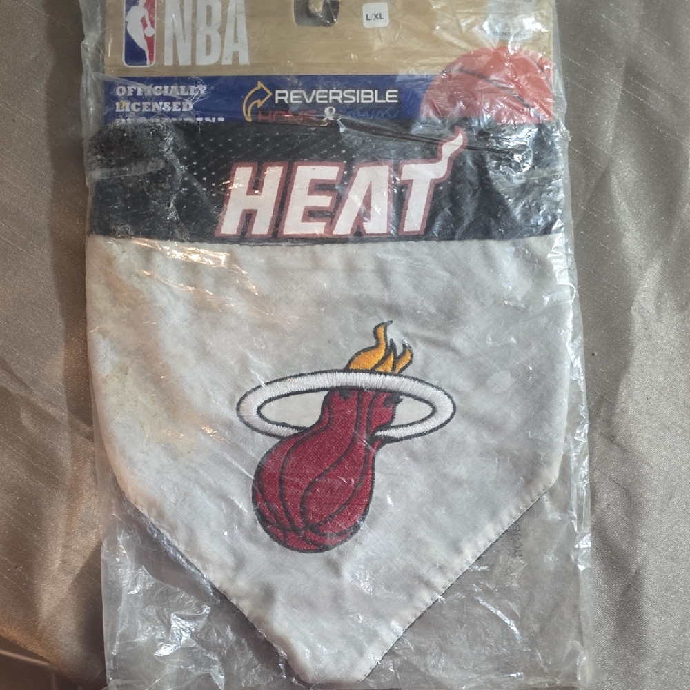 NBA Miami Heat Dual-Sided Bandana - Black, White, Red